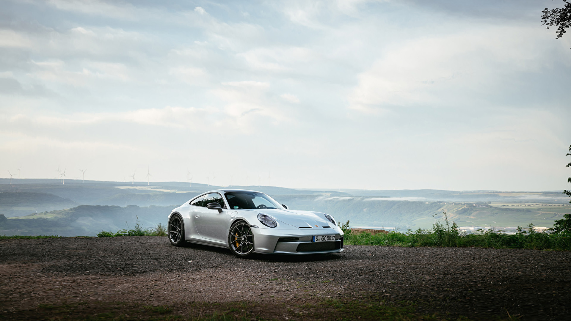 Travelon Holidays! The best tour and travel operator in Trivandrum.